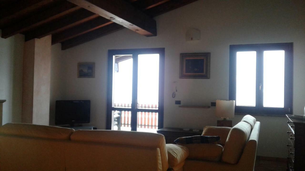 Appartamento Monteisola Mara Monte Isola Exterior foto